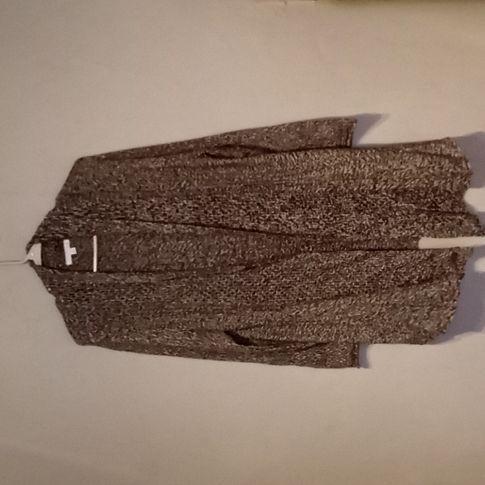 Notations lightweight sweater